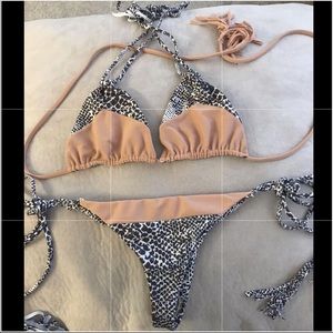 Acacia snake & topless set